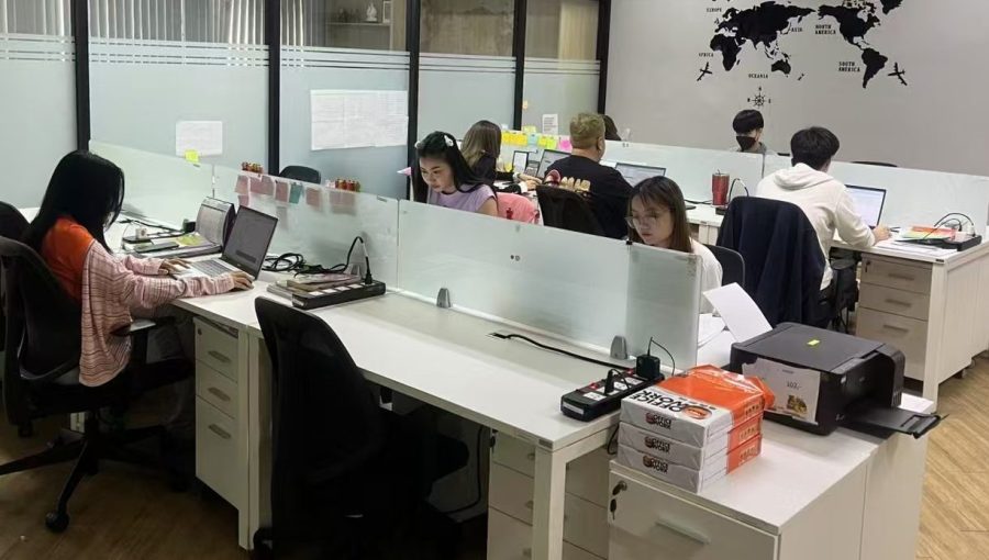 DDP vs DDU shipping cost comparison Thailand office